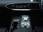Genesis GV70 Photo 22