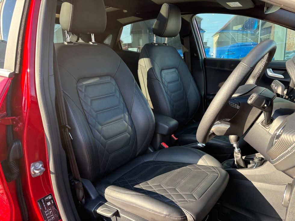 Ford Puma Photo c4cbb8d6-4220-4dc9-b2a5-d4ad1d3530dc.jpeg