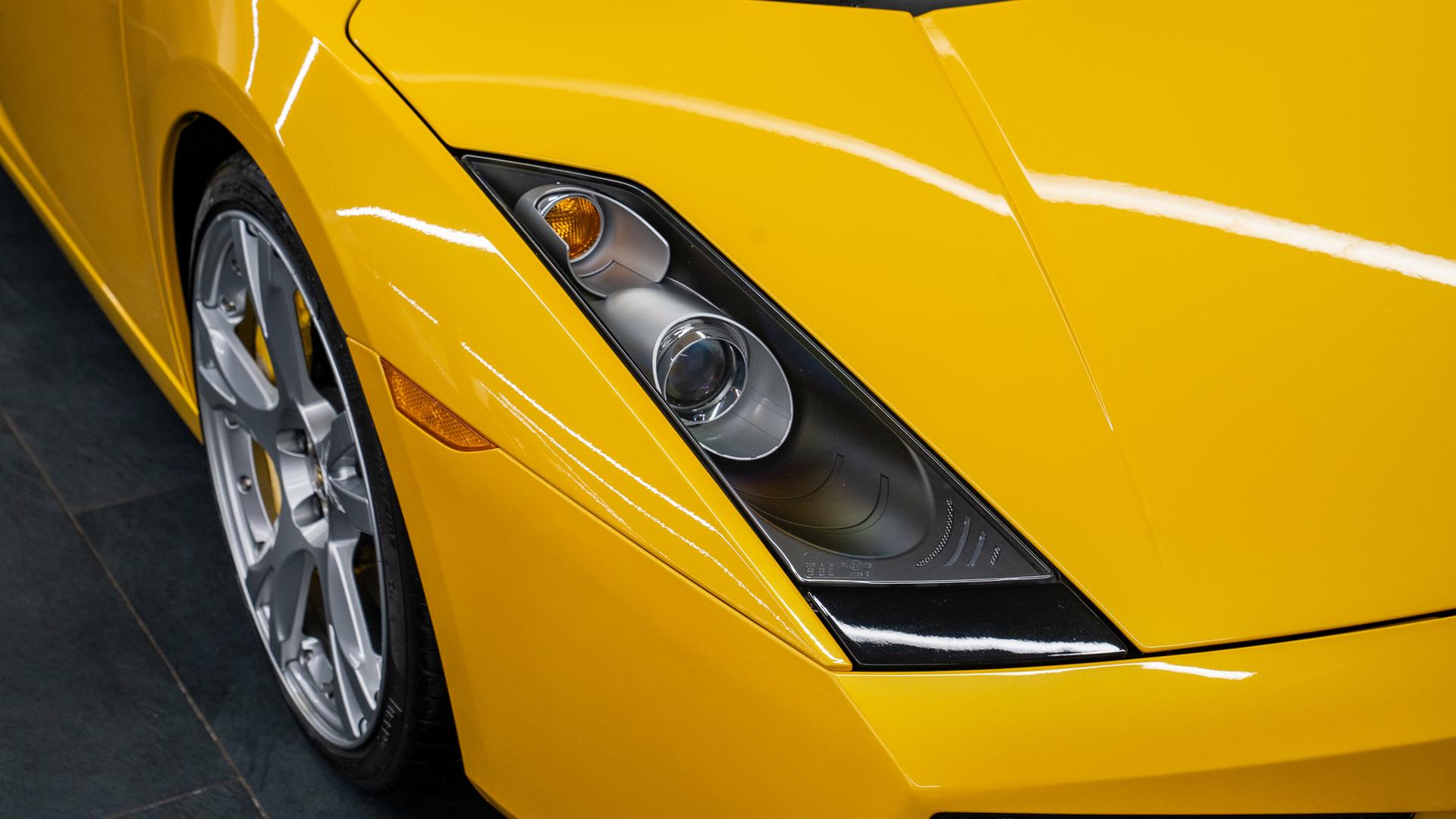 LAMBORGHINI Gallardo Photo c4cc24fc-02a6-4ed0-9954-ca55138ee306.jpg