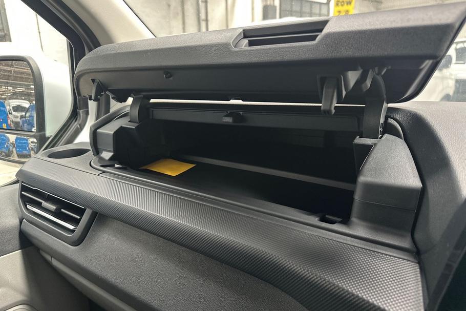 Used Ford TRANSIT CUSTOM CUSTOMDCIV01 28