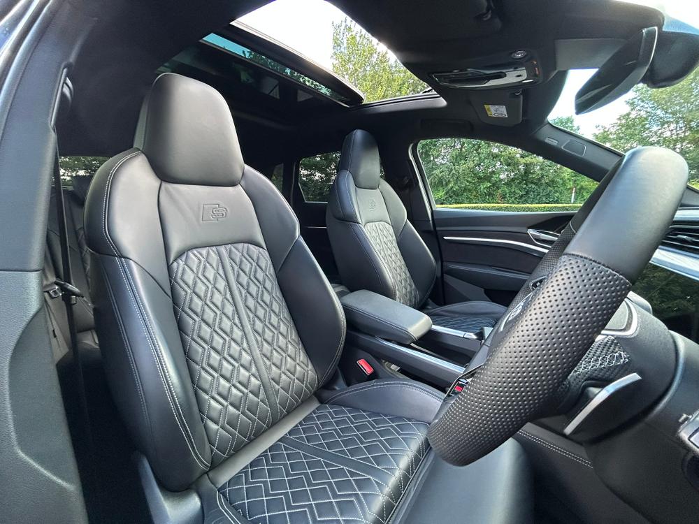 Used Audi e-tron HG72KVC 33