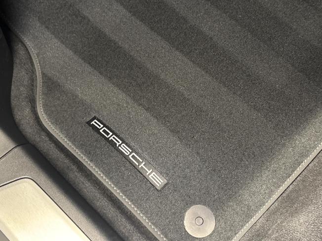 Porsche Cayenne Photo 34