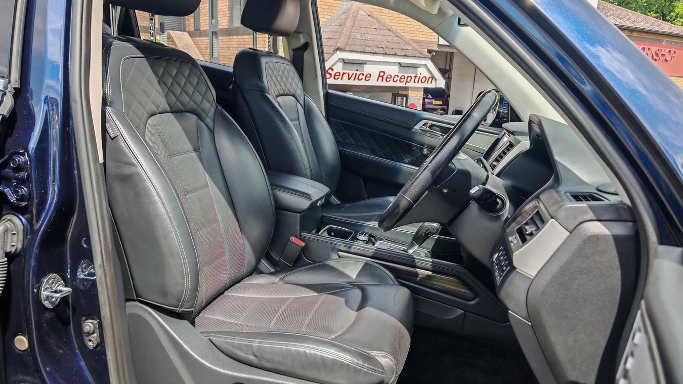 Used SsangYong Rexton AU67ZSO 9