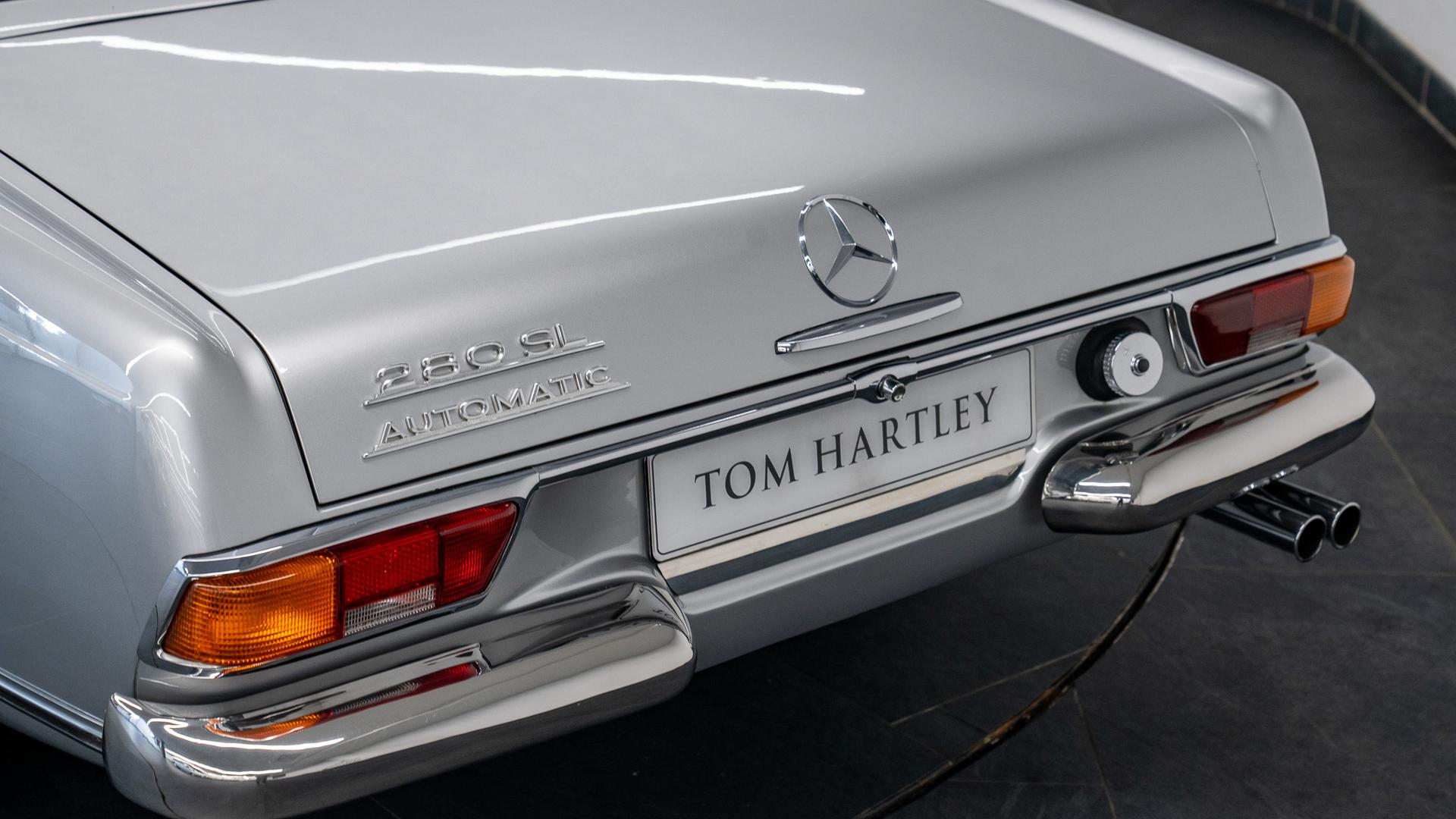 Mercedes-Benz 280 SL Photo c501db30-559a-481c-b729-72878582e79f.jpg