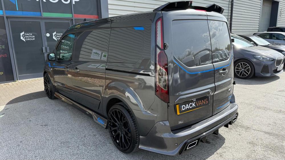 Ford Transit Connect Photo c506513a-d06a-4093-82f7-e4a4f9ff0376.jpg