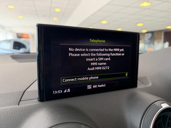 Used Audi Q2 VK18HMZ 19