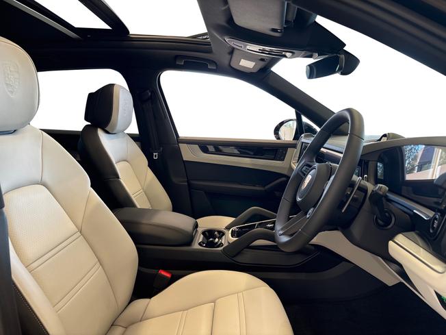 PORSCHE Cayenne Photo 36