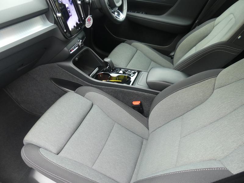 Volvo XC40 Photo c5187a48-a319-41c3-84c8-c1746a3560e5.jpg