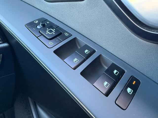Kia Niro Photo c51c71f9-0edd-492d-8cc6-41b4dfad4698.jpg
