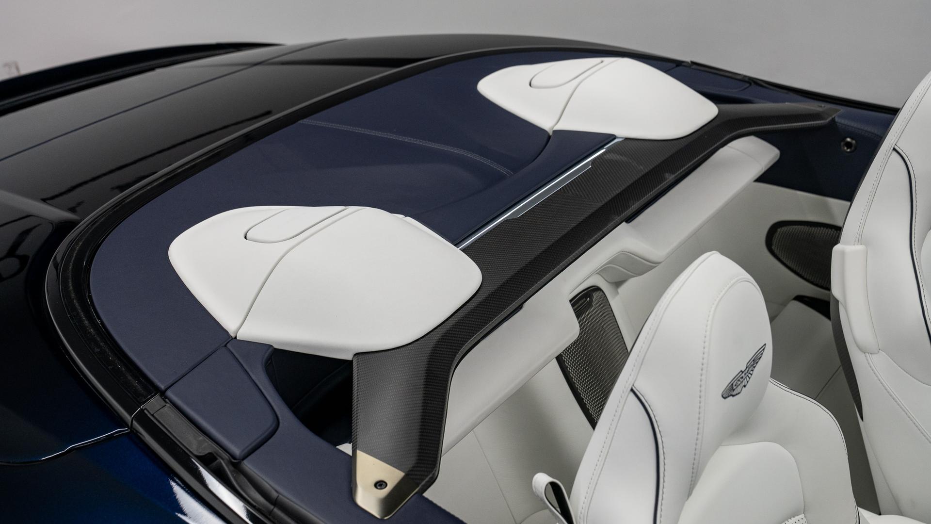 Aston Martin Vanquish Photo c51db732-d802-41c2-938d-12196badeccc.jpg