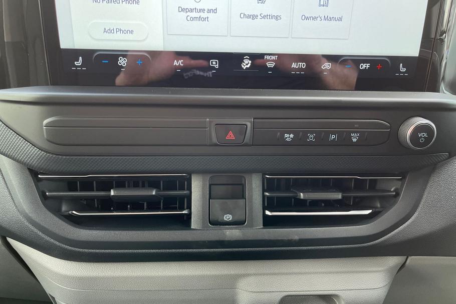 Used Ford E-TRANSIT CUSTOM CUSTOMBEV01 19