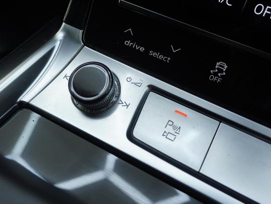 Audi e-tron Photo c52eef3d-3759-429a-92a9-a187cdf4d635.jpg