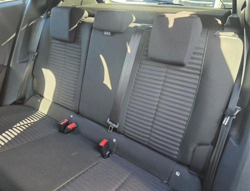 Peugeot 2008 Photo c5328f23-eb42-4b88-9255-07933903d039.jpg