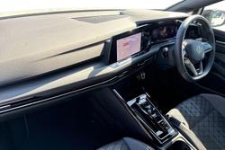 Volkswagen Golf Photo 2