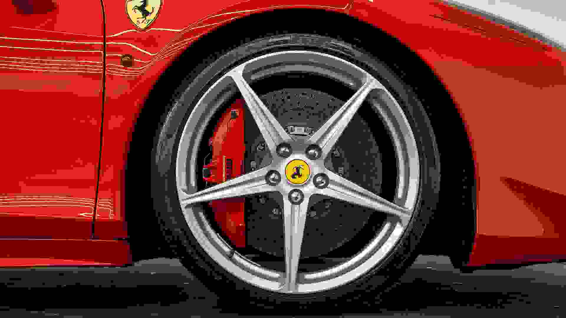 Ferrari 458 Photo c55d279e-fa92-4f57-a6da-df7978fbc073.jpg