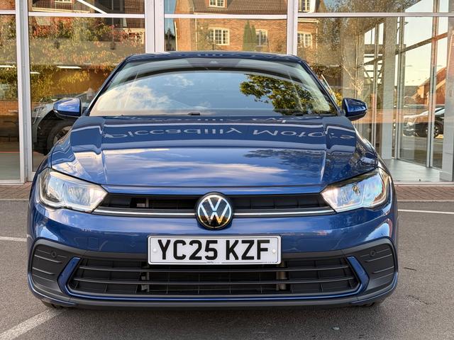 Volkswagen Polo Photo c5714809-5ec5-412e-841c-a0691ba69b5c.jpg
