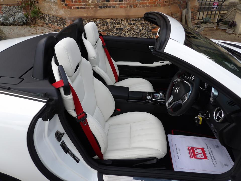 Used Mercedes-Benz SLK YR16MDY 26