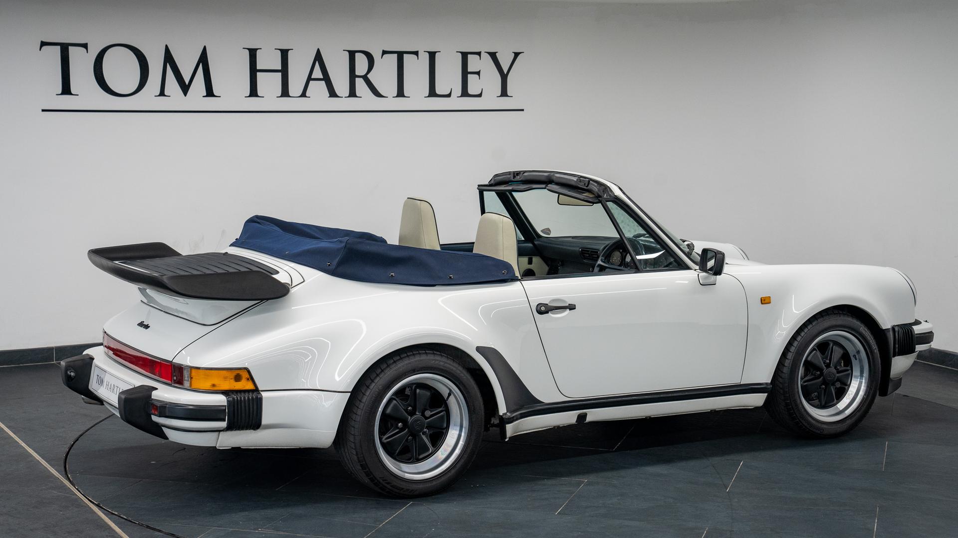Porsche 911 Photo c5bca5bb-35c7-4de4-ba7d-e8a7cf686d82.jpg