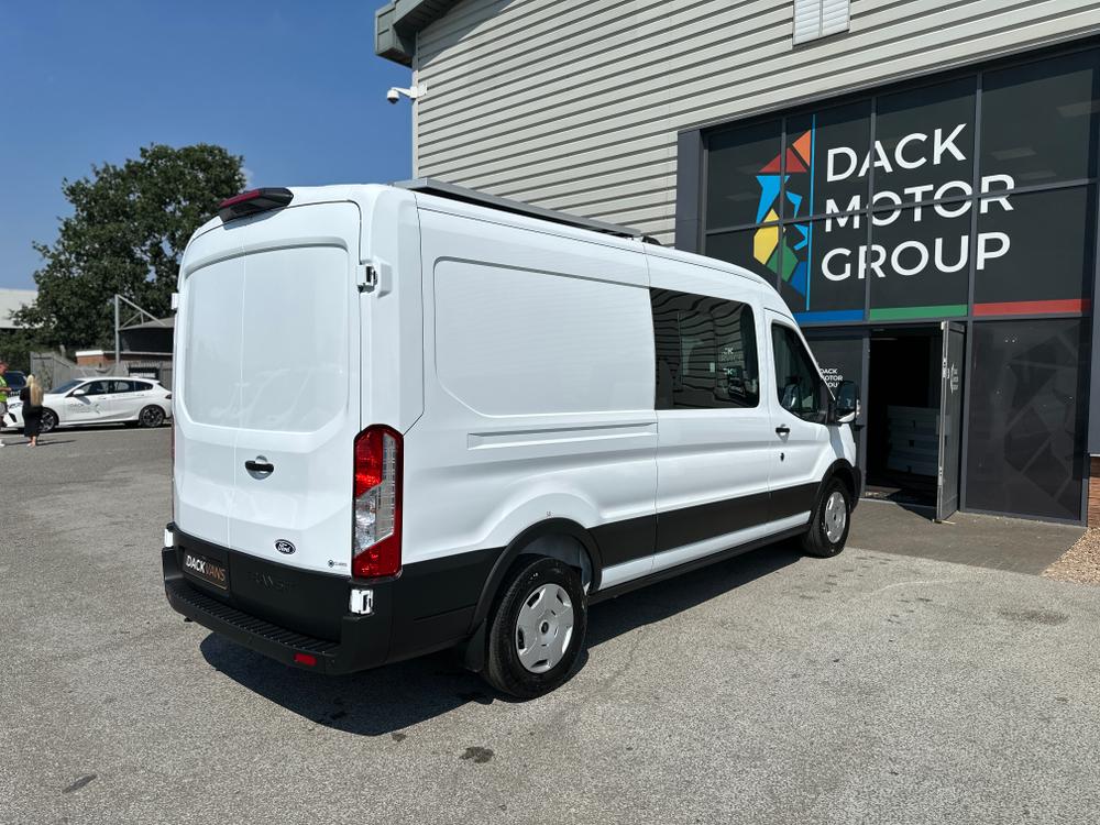 Ford Transit Trend Photo c5e0f41a-1e8a-411c-a78b-31f6fac73c98.jpg