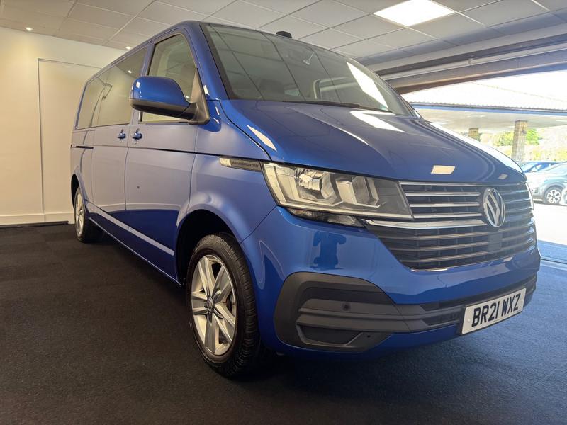 Volkswagen Transporter Shuttle Photo c5e35739-1450-4f4f-9de7-0d5cd0041301.jpg
