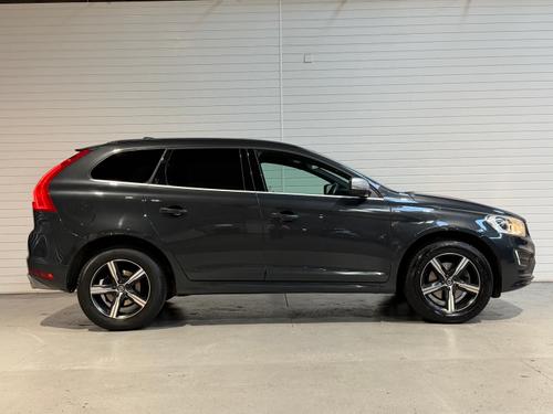 Volvo XC60 Photo c5e4bca9-63bc-4dc4-ad09-9e7f8257129a.jpeg