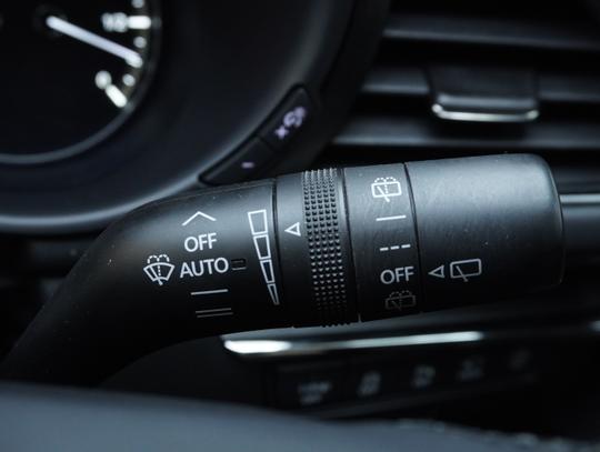 Mazda 3 Photo c5e84a99-dcce-4eb1-ac5a-d13249d817f4.jpg