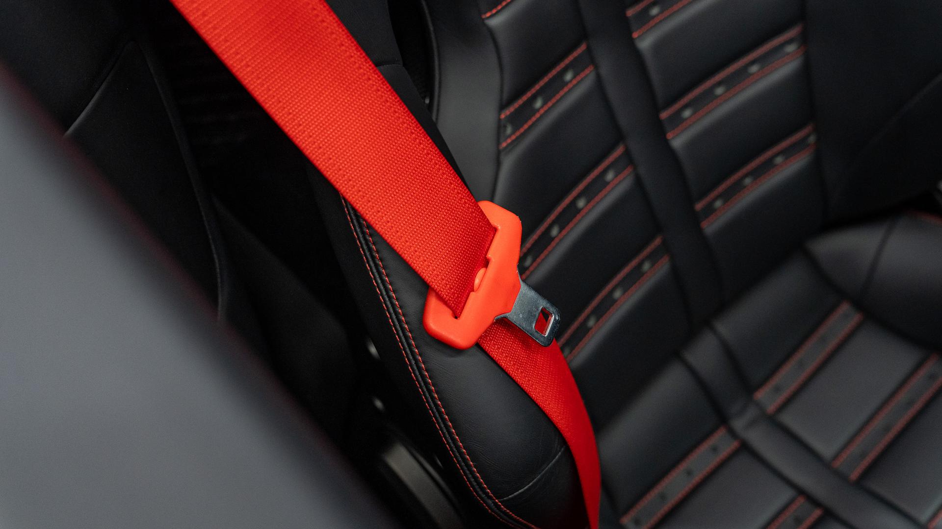 Ferrari 488 Photo c5f165ac-ac3f-46b8-bc5c-dd3bf0e216d3.jpg