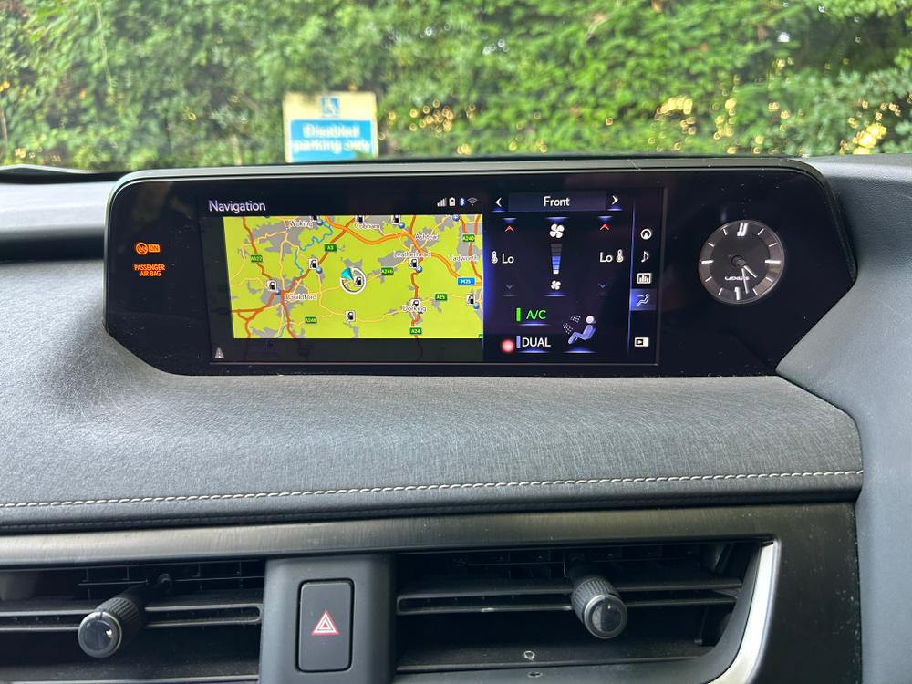 Used Lexus UX L666MBV 39