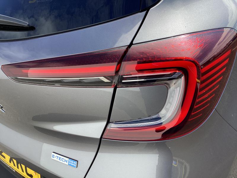 2022 22 RENAULT CAPTUR
