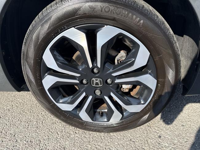Honda Jazz Photo c6117cbc-18e2-4b92-95d5-20687678e4bf.jpg