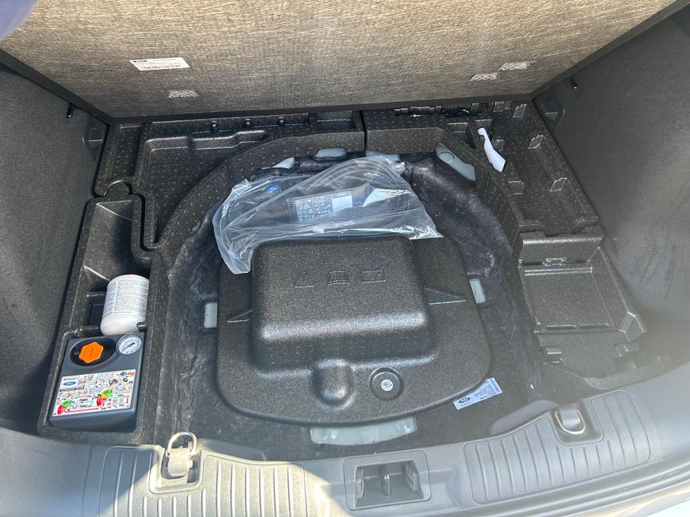 Ford Kuga Photo c63879a7-ef41-4231-b879-7cf218f41b7b.jpeg