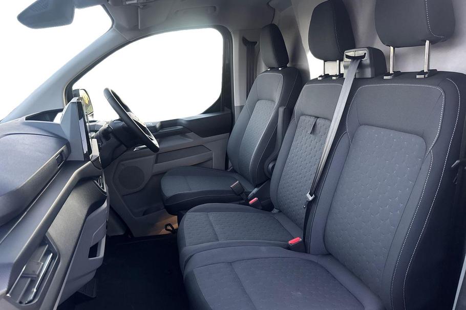 Used Ford TRANSIT CUSTOM CUSTOMPHEV02 11