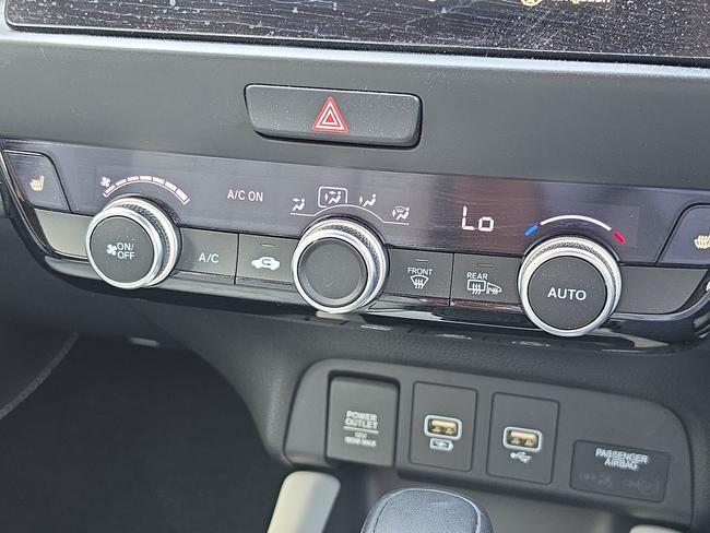 Honda Jazz Photo c6427ac9-5705-453f-9232-6d5c6989fc21.jpg