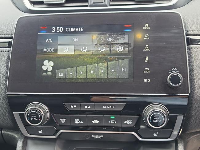 Honda CR-V Photo c651feea-4329-431e-a681-b8f58609348a.jpg
