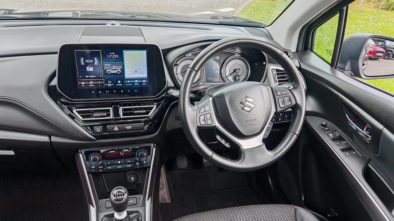 Used Suzuki S-Cross WN72HJG 27