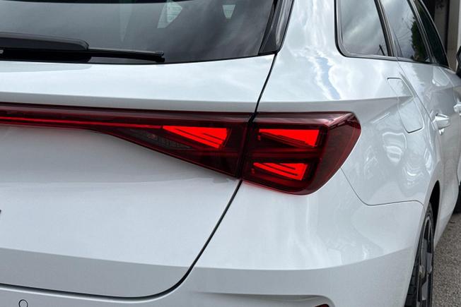 CUPRA Leon Photo 18