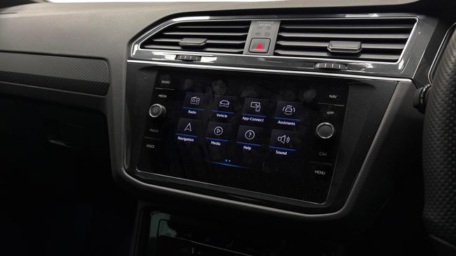 Volkswagen Tiguan Photo 8