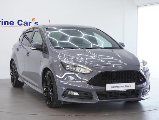 Ford Focus Photo c67c2988-2f21-4f1b-8f86-82bc27d2bce5.jpg