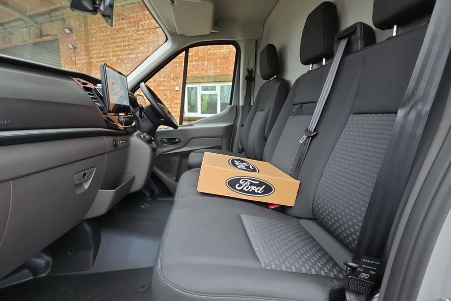 Used FORD E-TRANSIT YP75HDV 10