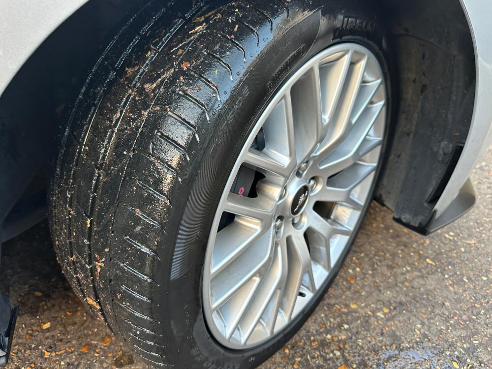 Used Ford Mustang RY18AVC 34