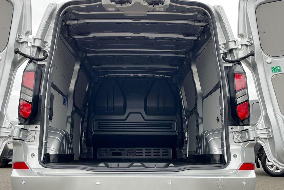 Used Ford TRANSIT CUSTOM CUSTOMPHEV06 11