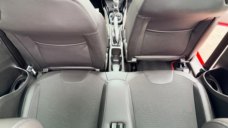 Used Vauxhall ADAM YN17XBX 7
