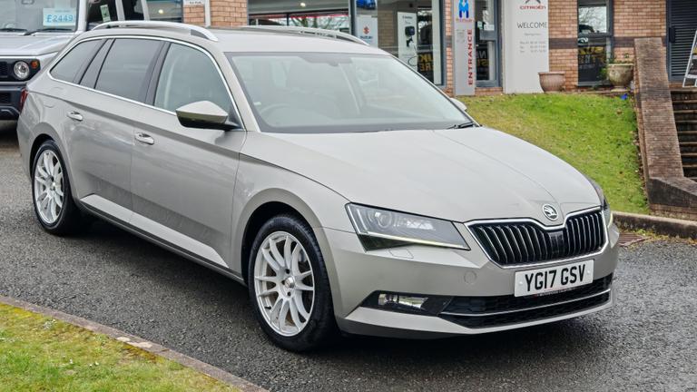Used Skoda Superb YG17GSV 1