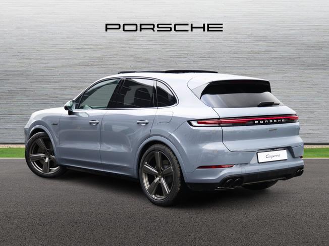PORSCHE Cayenne Photo 2