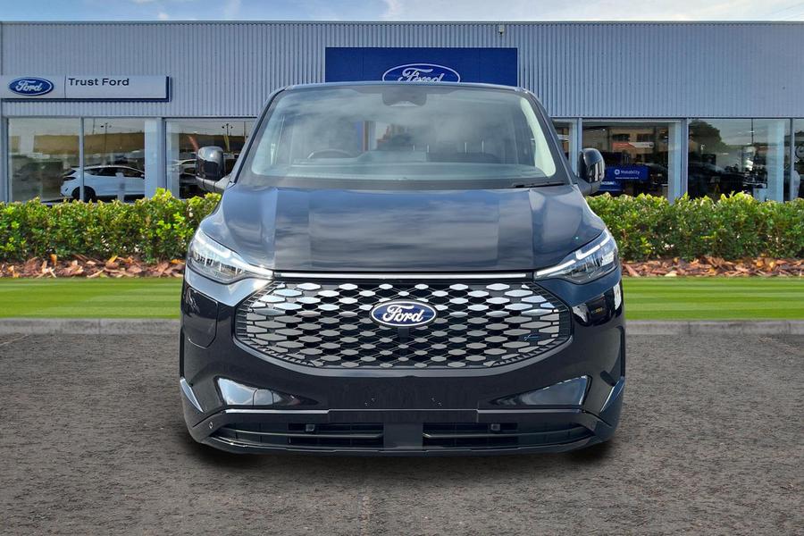 Ford E-TRANSIT CUSTOM Photo c6ae025e-af04-4351-8a7f-c8d902ffaa9f.jpg