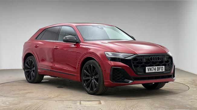 Audi Q8 Photo 1