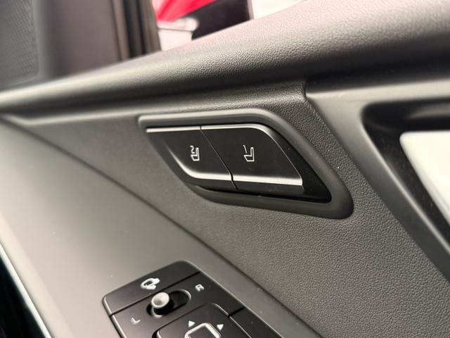 Kia Niro Photo c6c2ab9f-b1fa-42c6-a20b-f19811abf6f2.jpg