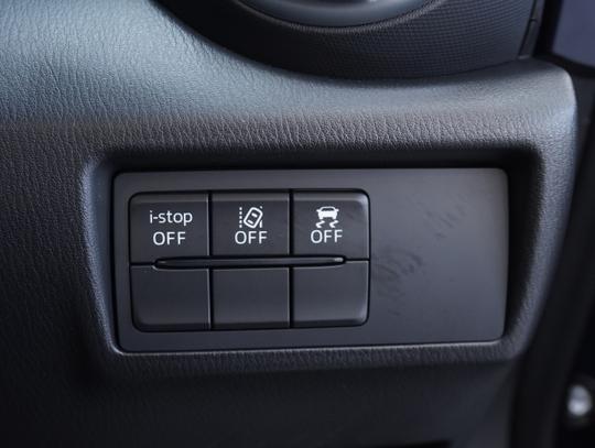 Mazda MX-5 Photo c6e01b62-71cc-4e55-8973-ff0f45187451.jpg