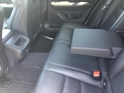 Volvo V60 Cross Country Photo 22