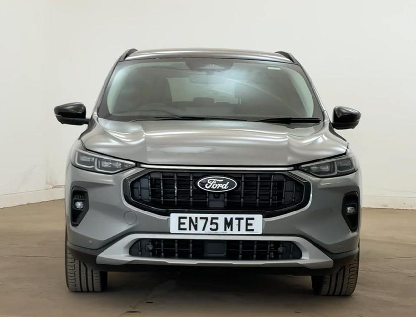 Ford Kuga Photo c6e5d4e4-9acd-42fe-92c3-3a8c93bd8881.jpg